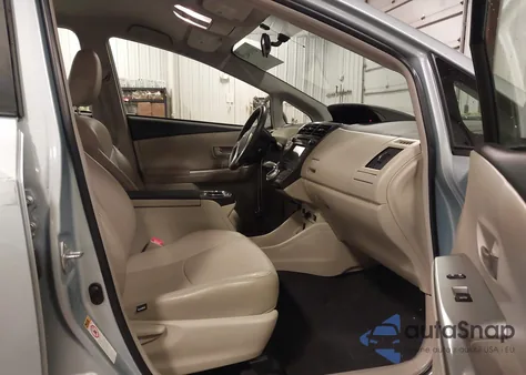 2012 Toyota Prius V Two из США, поврежденный, VIN JTDZN3EU2C3146117